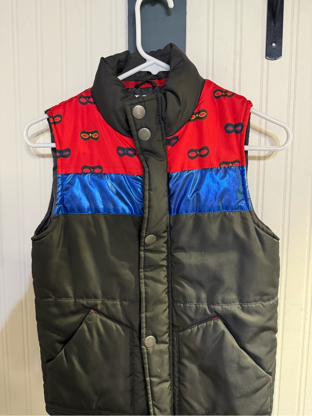Cat and Jack kids vest